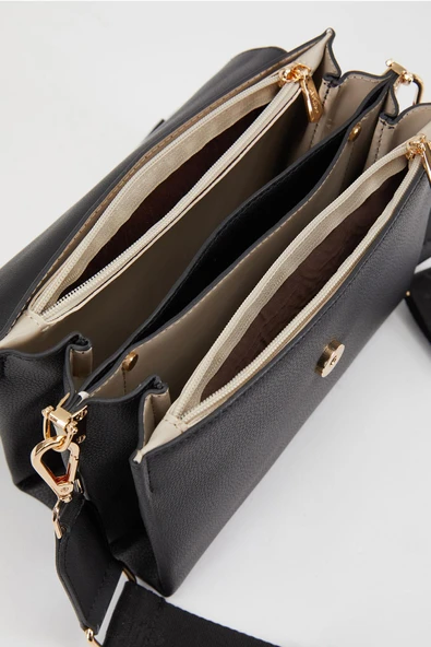 Levidor Siyah Mat Zincir Toka Detaylı Kadın Omuz Çantası - Resim 5