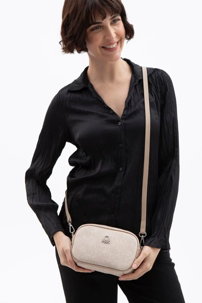 Benetton Bej Kadın Monogram Eskitme Mini Çapraz Çanta BNT 1537 - Resim 2
