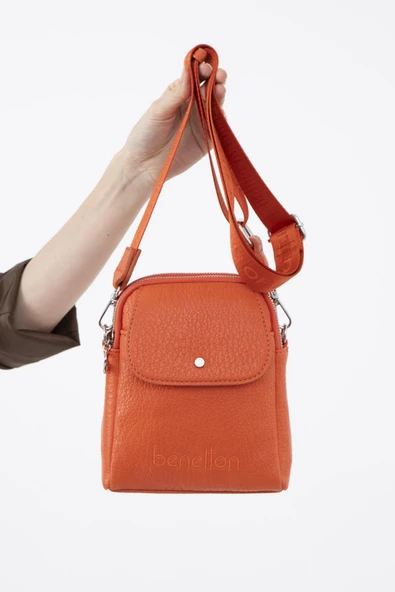 Benetton Turuncu Soft Line Deri Kadın Kol Çantası BNT 1479 - Resim 3
