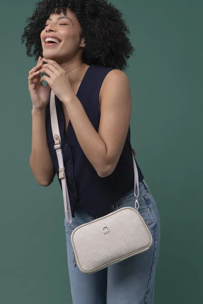 Benetton Bej Kadın Monogram Eskitme Çapraz Çanta BNT 1277 - Resim 2