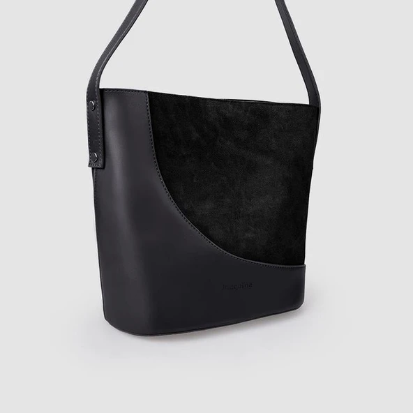 Jacquline Siyah Nubuk Deri Detaylu Kadın Çapraz Çanta ürün görseli