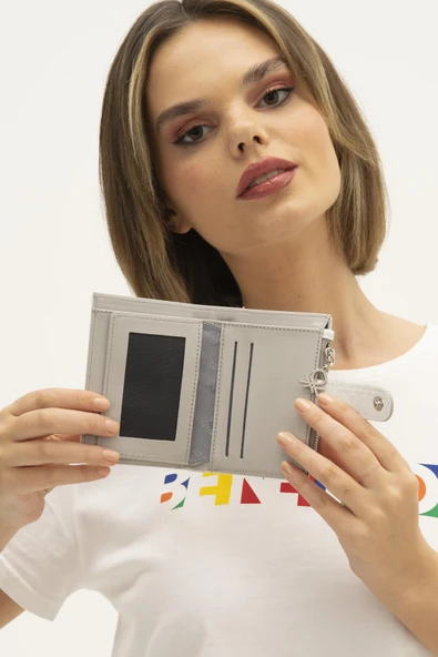 Benetton Beyaz Monogram Eskitme Kadın Kartlık Cüzdan BNT 1310 - 2