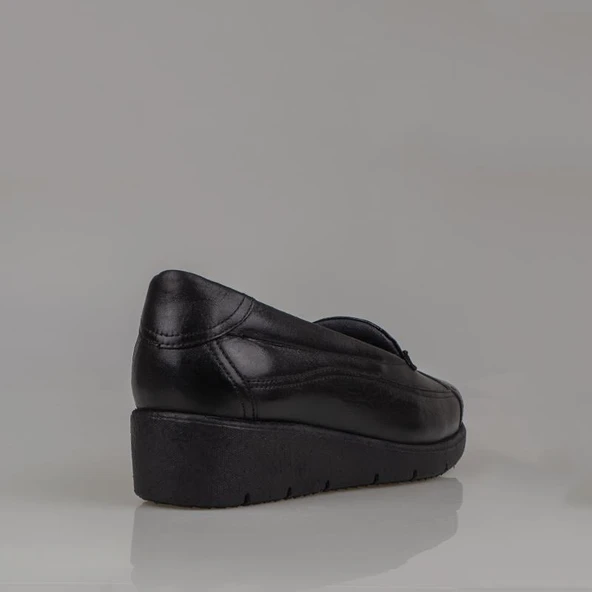 M2S Siyah Ultra Hafif Hakiki Deri Kadın Anne Ayakkabısı - Resim 4