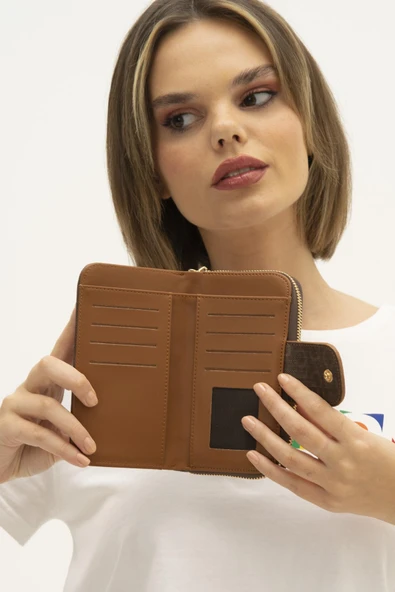 Benetton Kahverengi Monogram Eskitme Geniş Kadın Cüzdan BNT 1301 - Resim 3