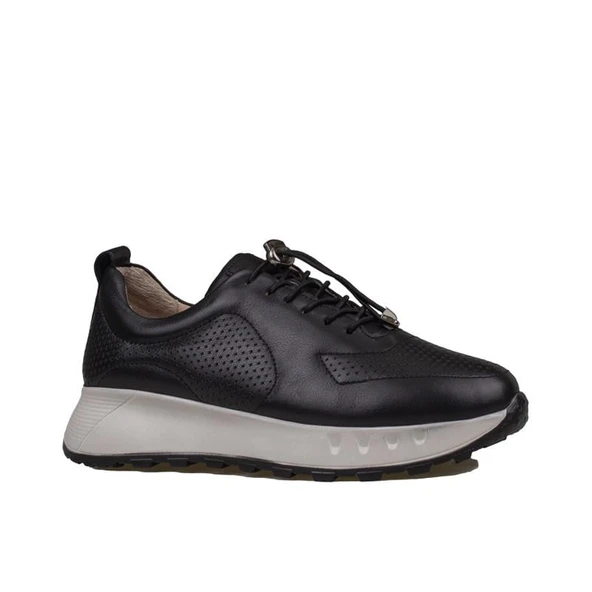 Trend Adımlar Siyah Kadın Hakiki Deri Lastikli Ortopedik Ayakkabı ürün görseli