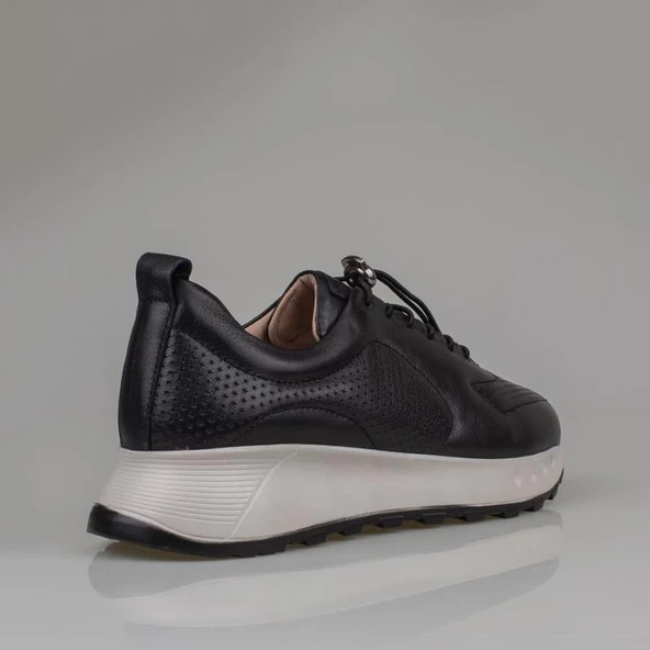 Trend Adımlar Siyah Kadın Hakiki Deri Lastikli Ortopedik Ayakkabı - Resim 4