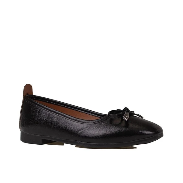 Trend Adımlar Siyah Fiyonk Bağlama Düz Babet ürün görseli