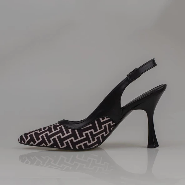 Trend Adımlar Siyah Kadın Keten Arkası Açık Kemerli Klasik Ayakkabı - Resim 3