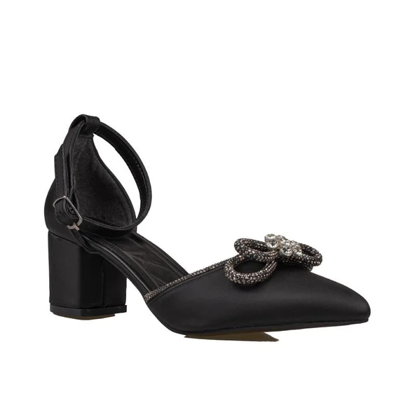 Trend Adımlar Siyah Taşlı Fiyonk Detaylı Kadın Saten Klasik Ayakkabı ürün görseli