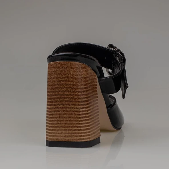 Trend Adımlar Siyah Rugan Kemerli Kadın Topuklu Terlik - Resim 4