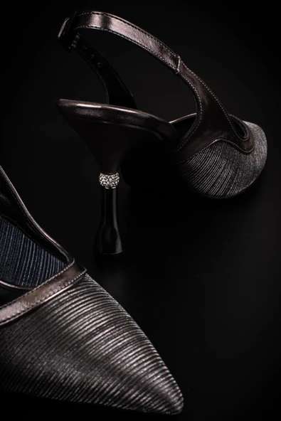 Trend Adımlar Platin Kadın Şeffaf Simli Klasik Topuklu Ayakkabı - Resim 7