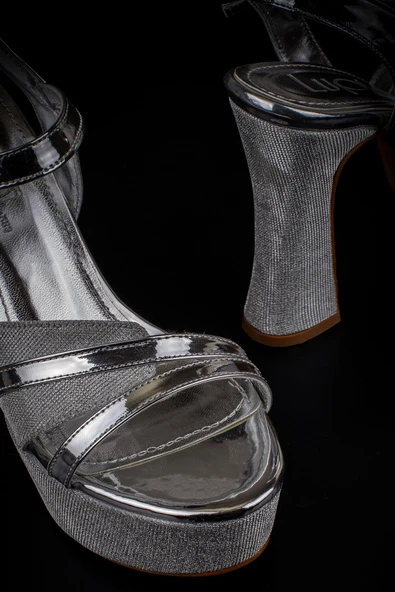 Trend Adımlar Gümüş Kadın Platform Kalın Topuk Abiye Ayakkabı - Resim 6