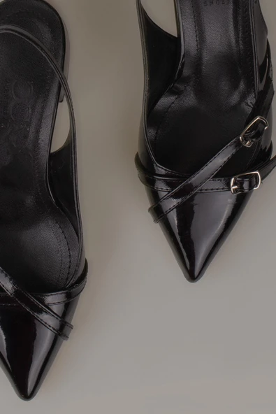 Trend Adımlar Siyah Rugan Çift Toka Arkası Açık Kadın Klasik Ayakkabı - Resim 4