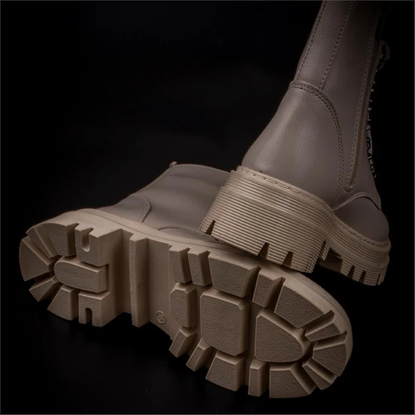 M2S Krem Kadın Mat Suni Postal Bot - Resim 7