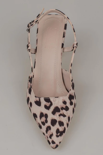Trend Adımlar Krem Arkası Açık Leopar Desenli Kadın Klasik Ayakkabı - Resim 5