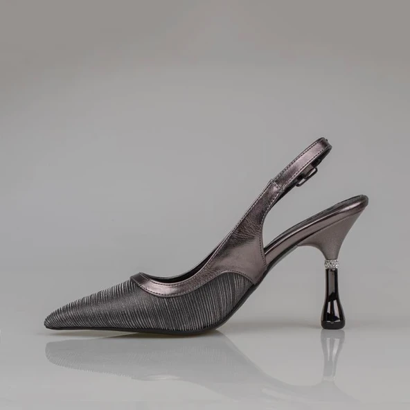 Trend Adımlar Platin Kadın Şeffaf Simli Klasik Topuklu Ayakkabı - Resim 3