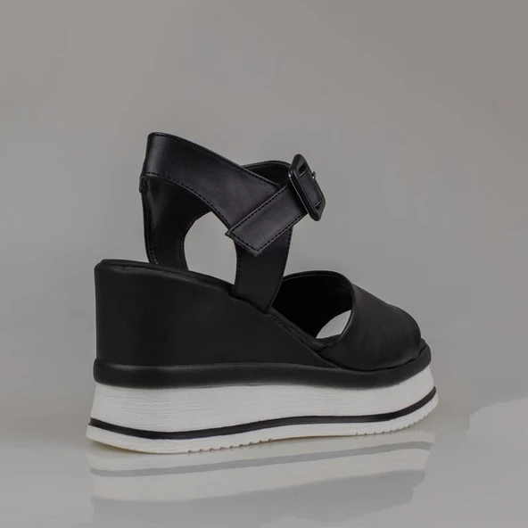 Trend Adımlar Siyah Tek Şerit Dolgu Topuk Kadın Sandalet - Resim 4