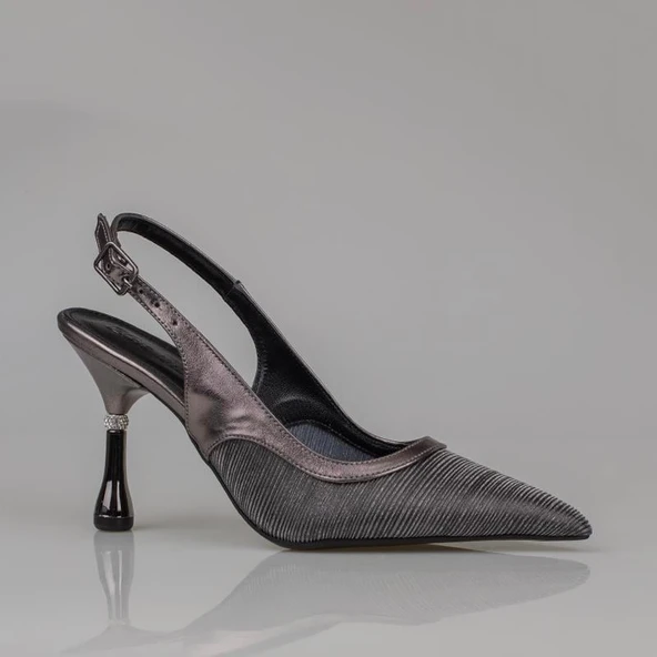 Trend Adımlar Platin Kadın Şeffaf Simli Klasik Topuklu Ayakkabı - Resim 2