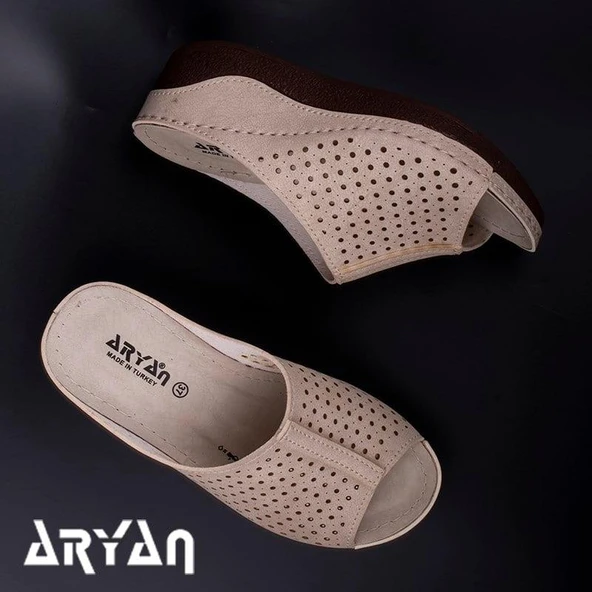 Trend Adımlar Krem Dolgu Topuk Delikli Kadın Terlik 04-024 - 3