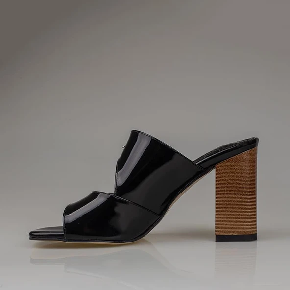 Trend Adımlar Siyah Rugan Kemerli Kadın Topuklu Terlik - Resim 3