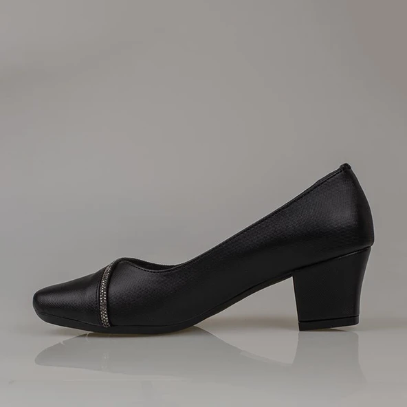 Trend Adımlar Siyah Taş İşlemeli Kadın Klasik Ayakkabı - Resim 4