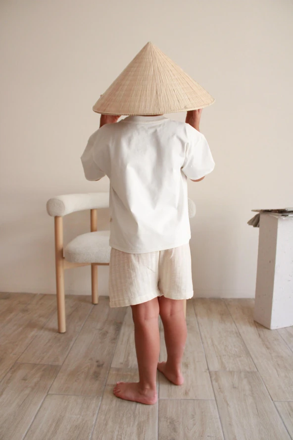 Bej Kontrast Dikişli Asimetrik Şortlu Takım - Resim 6