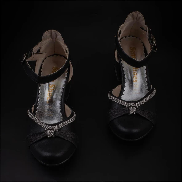 Trend Adımlar Siyah Burnu Kapalı Taş İşleme Kız Çocuk Klasik Ayakkabı - Resim 4