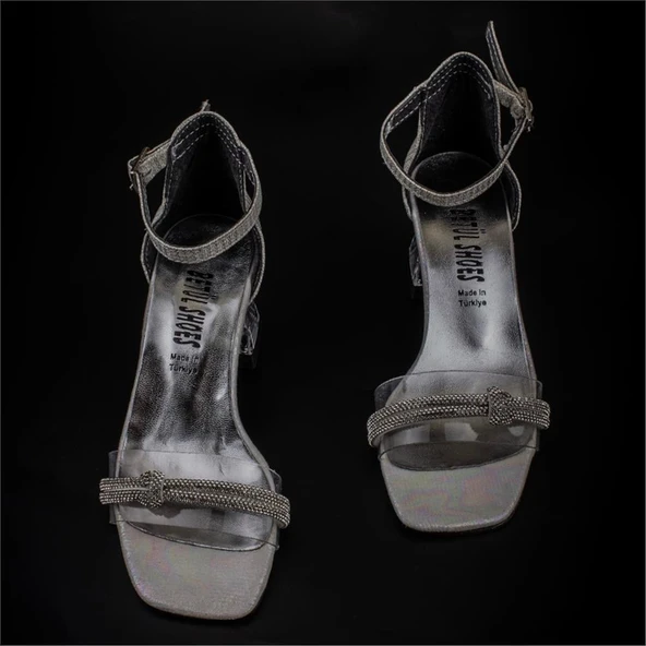 Trend Adımlar Beyaz Şeffaf Tek Bant Taşlı Kız Çocuk Klasik Ayakkabı - Resim 5