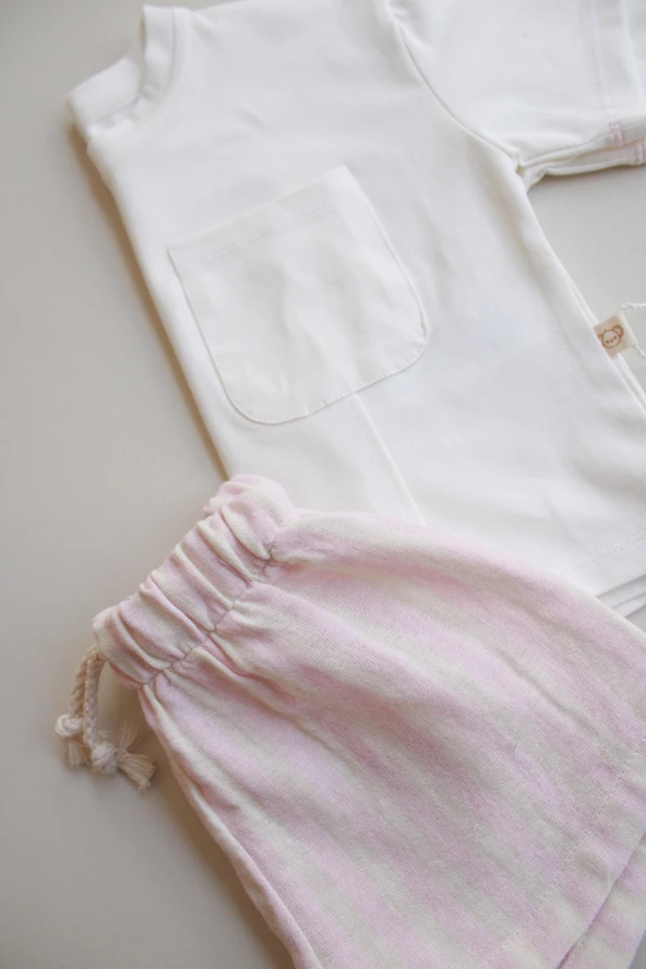 Pembe Kontrast Dikişli Asimetrik Şortlu Takım - Resim 8