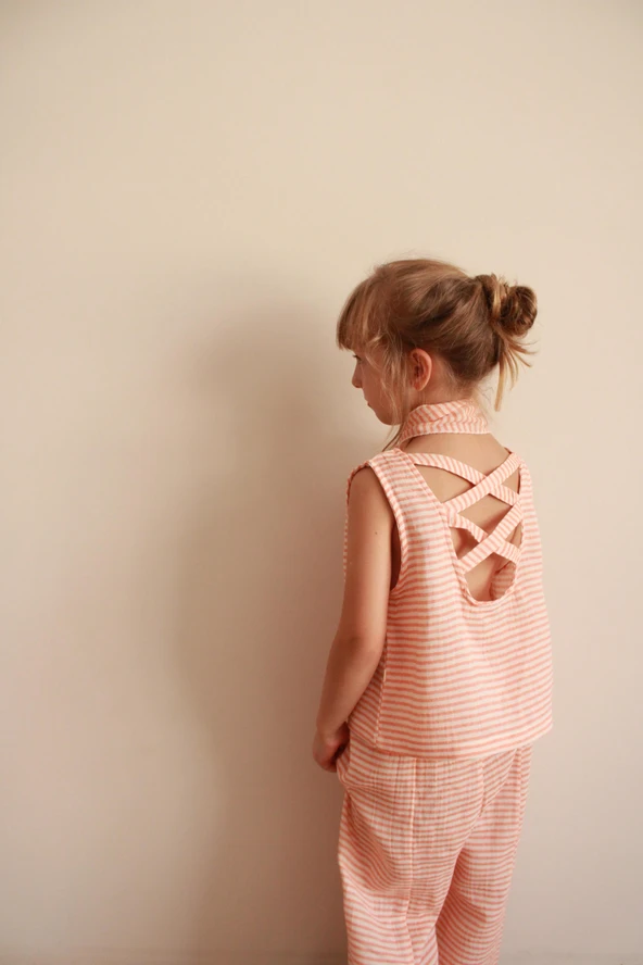 Fularlı Turuncu Çizgili Çapraz Şerit Detaylı Müslin Takım ürün görseli