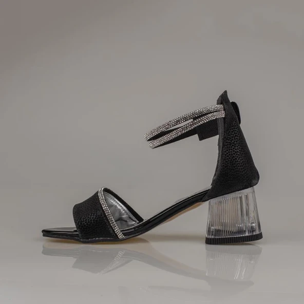 Trend Adımlar Siyah Taş İşleme Saten Cırtlı Kız Çocuk Klasik Ayakkabı - Resim 3