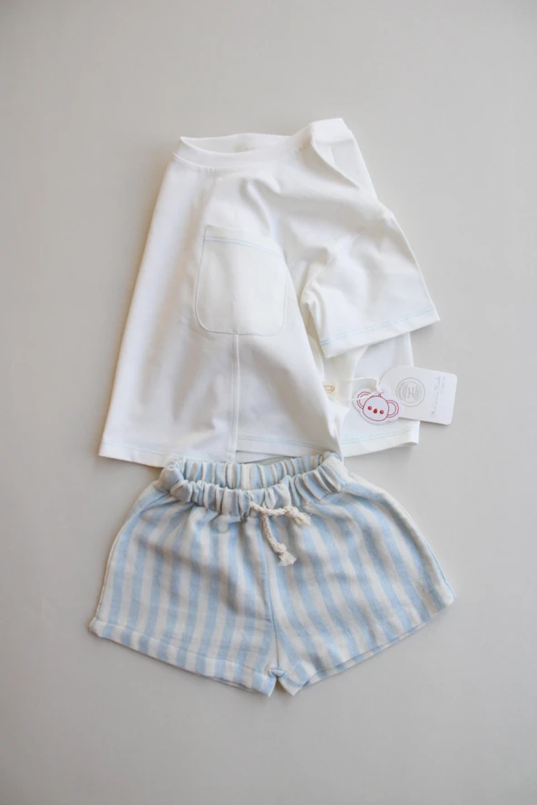 Mavi Kontrast Dikişli Asimetrik Şortlu Takım - Resim 2