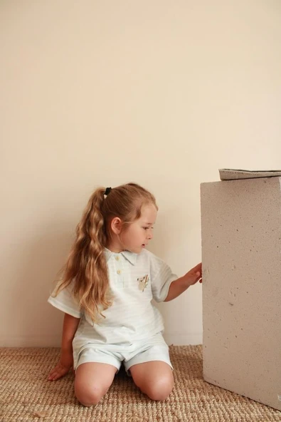 Mavi Çizgili Koala Nakışlı Polo Yaka Şortlu Takım - Resim 10