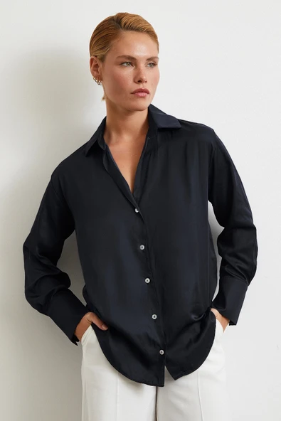 Diagonal Desen Gömlek Siyah ürün görseli