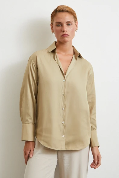 Diagonal Desen Gömlek Bej ürün görseli