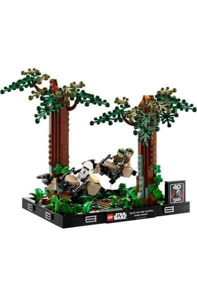LEGO Star Wars 75353 Endor Speederachtervolging Diorama - 2