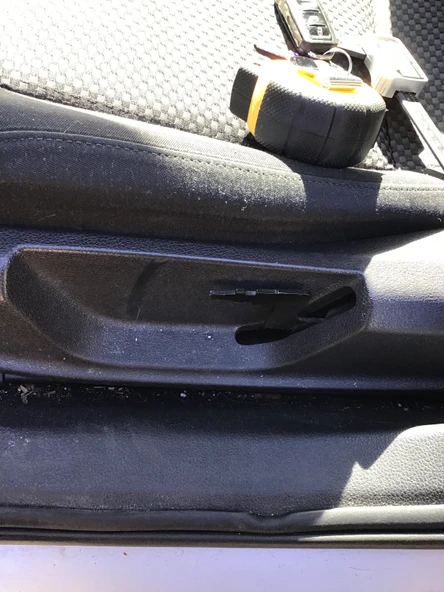 print studio volkswagen Passat sürücü koltuğu yükseklik kolu ürün görseli