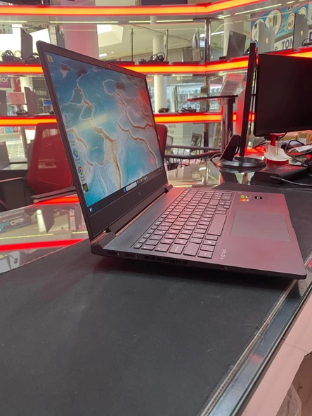 HP VİCTUS RYZEN 7 7840HS 16 GB 512 GB 16.1 RTX4070 - 3