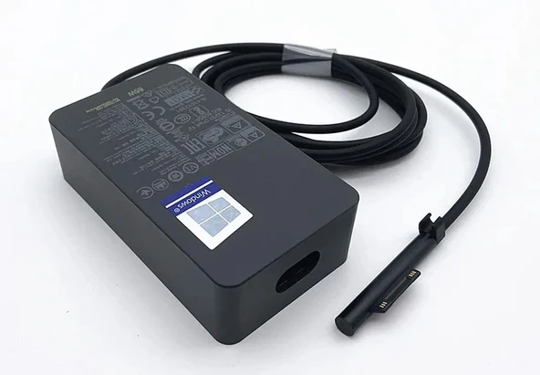 Microsoft Surface 65W Güç Adaptörü -W8Y-00009 - 1 Yıl Garanti ürün görseli