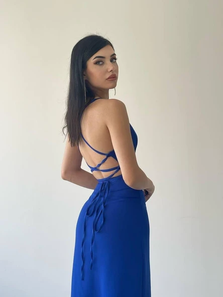 Kaitlyn Sırt Dekolteli V Yaka Yırtmaçlı Elbise - Resim 3