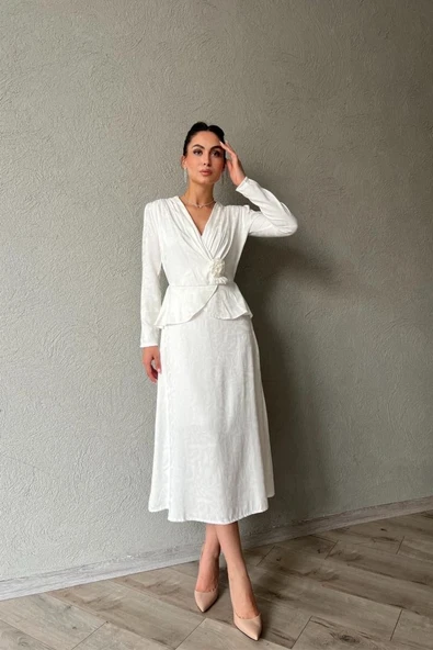 Ekru Pile Detaylı Kruvaze Elbise - Resim 2