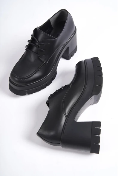 Capone Outfitters Yuvarlak Burunlu Bağcıklı Orta Topuklu Kadın Loafer ürün görseli