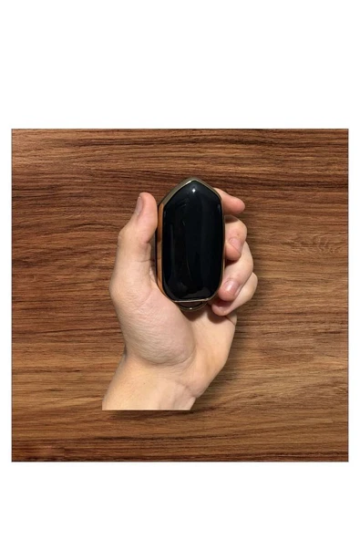 Togg T10x Uyumlu Anahtar Koruma kılıfı Siyah / Altın Detaylı Lütfen Anahtar Teyiti Yapınız - Resim 2