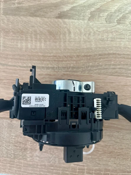 6R5953501C / TRANSPORTER T5 POLO FABİA SİNYAL SİLECEK KOLU / 6R0959653 AİRBAG SARGISI (ZEMBEREĞİ) ÜZERİNDE - Resim 5