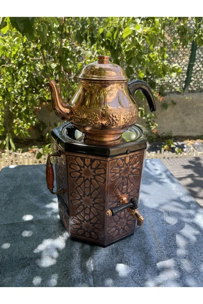 Sultan Sedir Otantik Amasya Semaveri  - Parlak Bakır Demlikli Sekizgen – Bakır Kaplamalı, Jel Yakıtlı - Resim 3