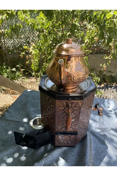 Sultan Sedir Otantik Amasya Semaveri  - Parlak Bakır Demlikli Sekizgen – Bakır Kaplamalı, Jel Yakıtlı - Resim 4