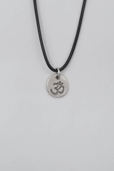 Om Aum Sembolü Siyah Deri İp Kolye - Antik Gümüş Kaplama - Kadın Erkek - 60 cm