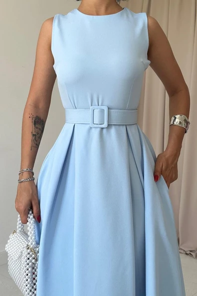 Bebe Mavi Halter Yaka Kloş Elbise - Resim 3