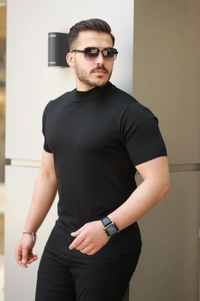 Erkek Yarım Balıkçı Yaka Kısa Kollu Tişört ürün görseli