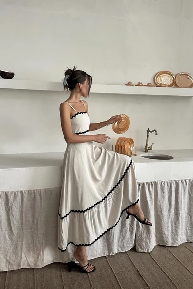 Bej Şerit Detay Keten Elbise - Resim 3